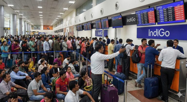 ಇಂಡಿಗೋ ವಿಮಾನಯಾನ ರದ್ದು-ಪ್ರಯಾಣಿಕರ ಪರದಾಟ