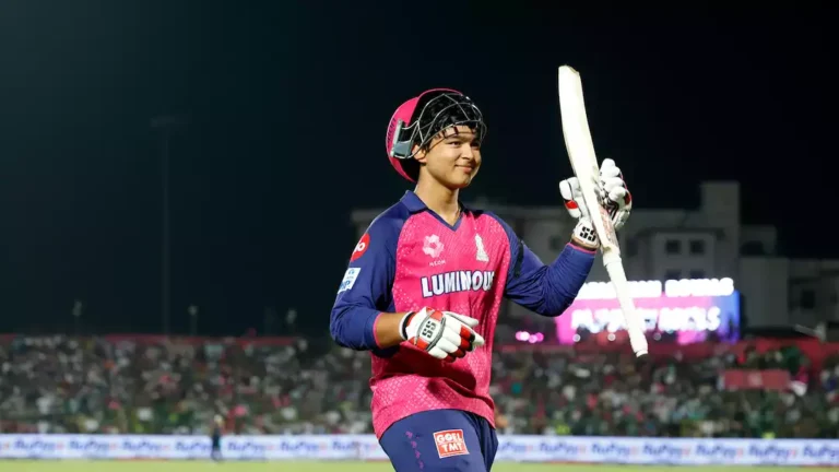 15ರ ಹರೆಯದ ವೈಭವ್ ಸೂರ್ಯವಂಶಿ: ಭಾರತೀಯ ಕ್ರಿಕೆಟ್ನ ಹೊಸ ಸಂಚಲನ!